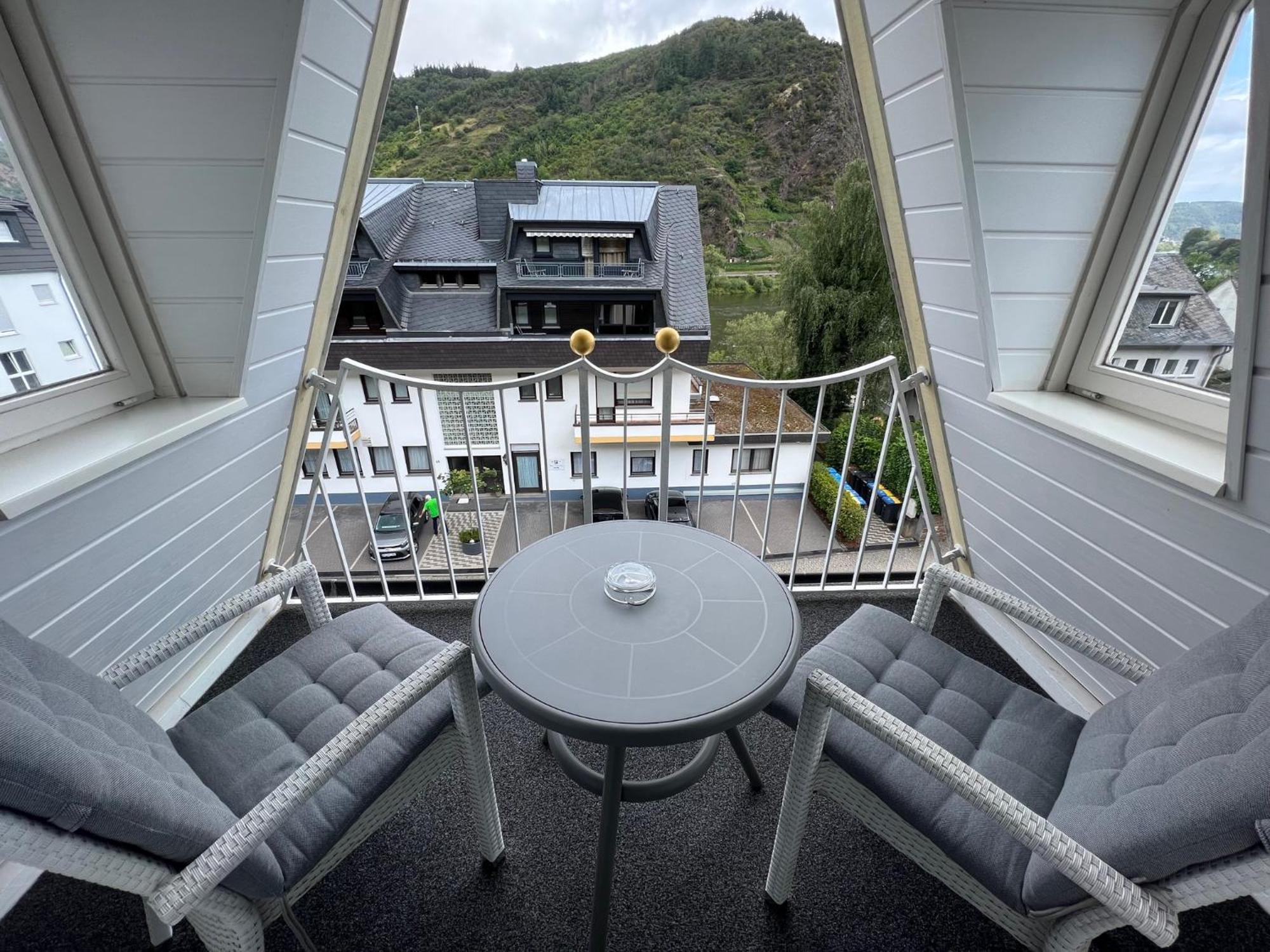 Haus Erholung Hotel Cochem Exterior photo